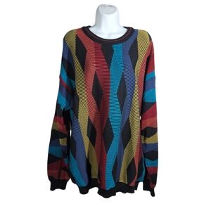 TUNDRA VIBRANT DIAMOND PATTERN CREWNECK SWEATER